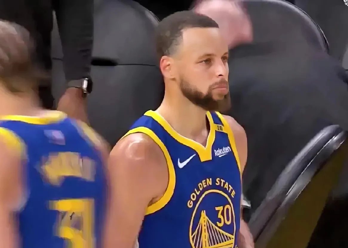 pg电子游戏-太阳被勇士击溃，NBA季前赛心情低迷