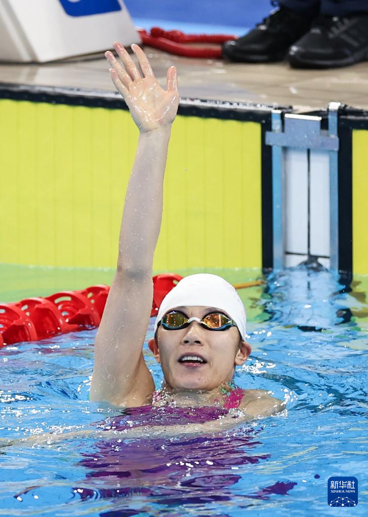 pg电子模拟器-游泳选手赛后落泪，背后故事感人