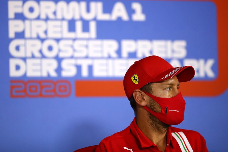 威廉姆斯绝杀阿斯顿马丁,佩雷兹点燃赛场 威廉姆斯绝杀阿斯顿马丁,佩雷兹点燃赛场