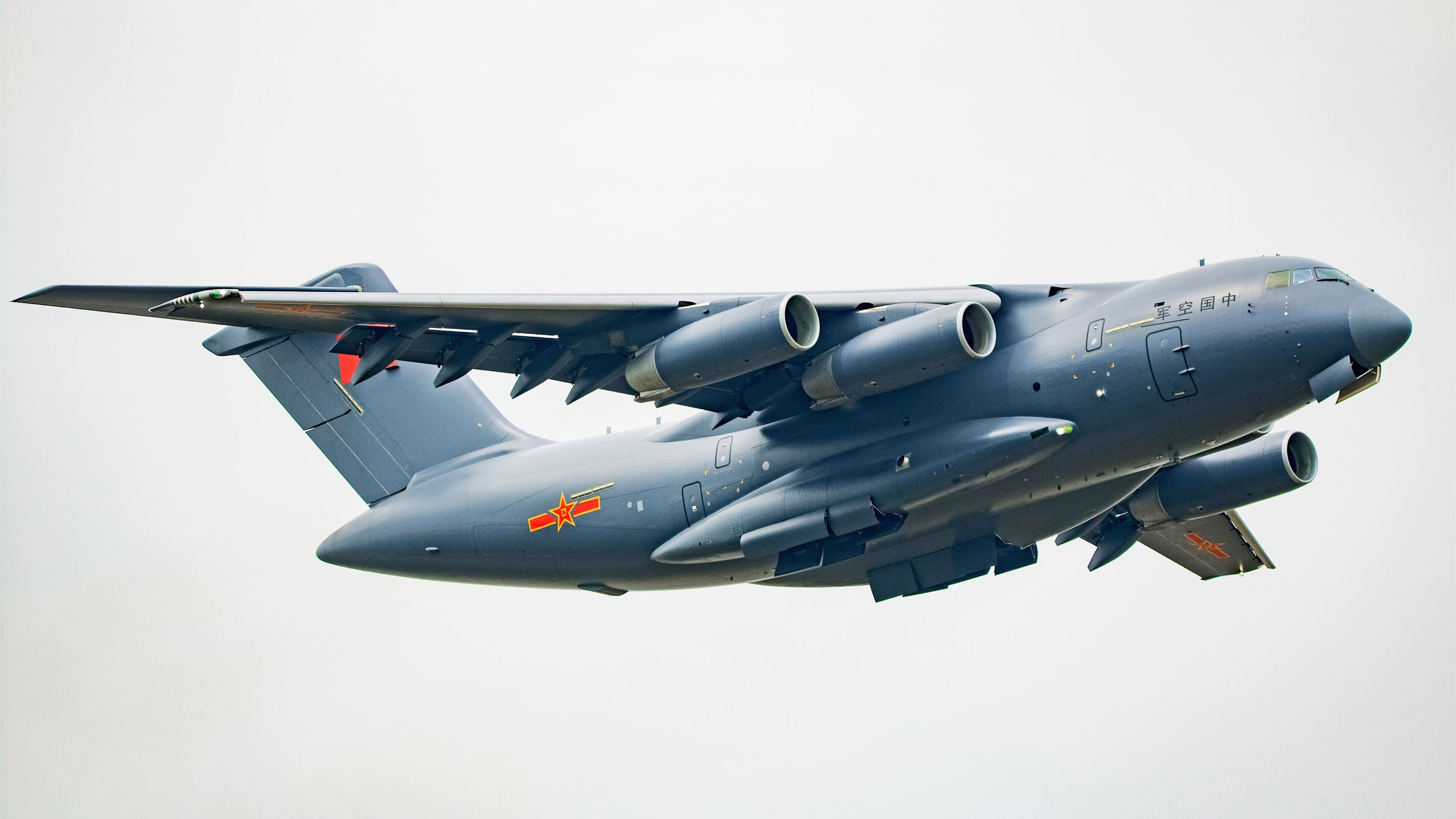 瑞典连续得分压制多特蒙德，拉亚关键先生闪耀全场