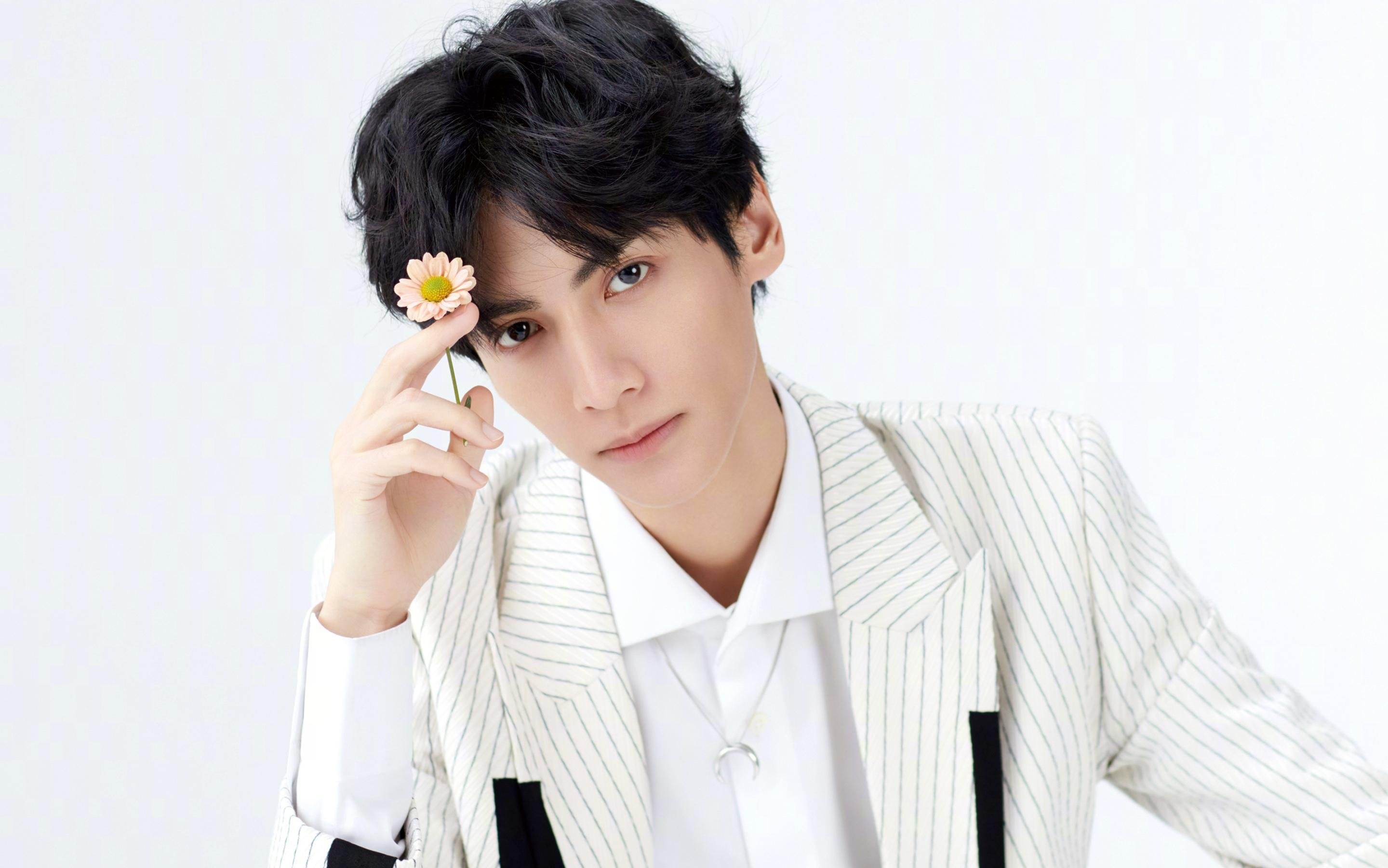 -团队铁壁与英雄锋芒，巴萨的精密机器如何碾压红牛，而孤胆杀手弗拉霍维奇正独自改写剧本