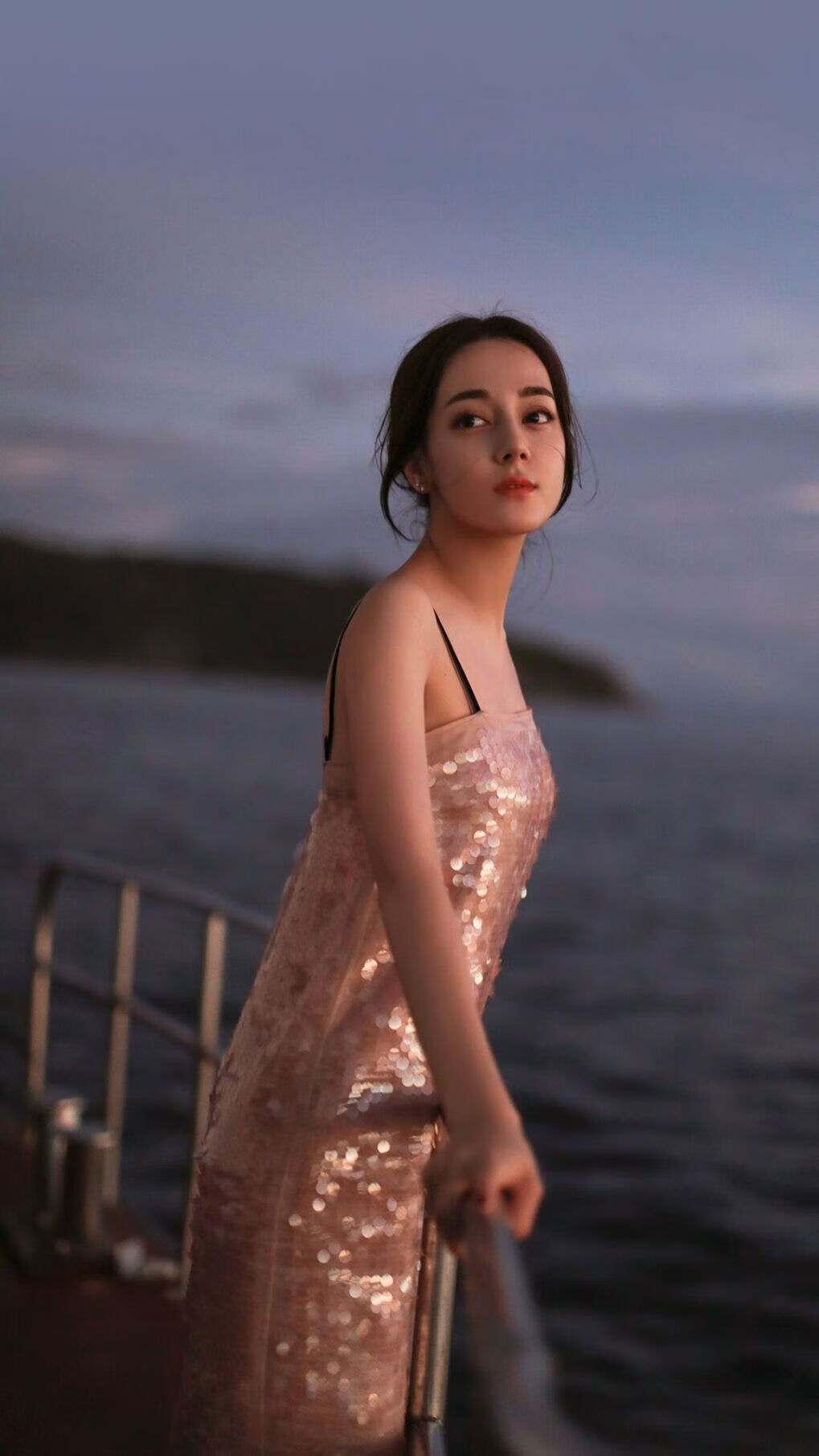 锡安数据狂潮吞噬深圳队，一场教学赛背后的残酷美学