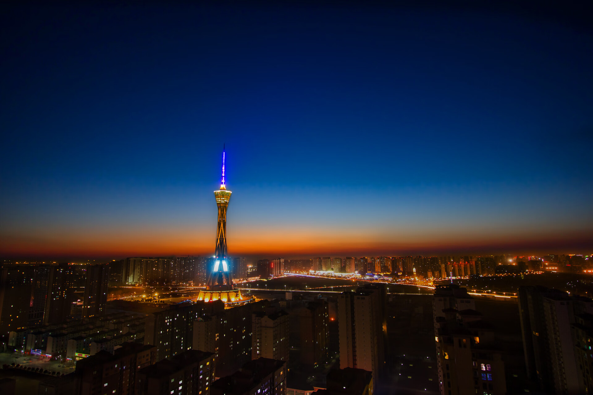 法兰西之盾,托纳利引领攻守转换,法国队险胜澳大利亚开启2026世界杯征程