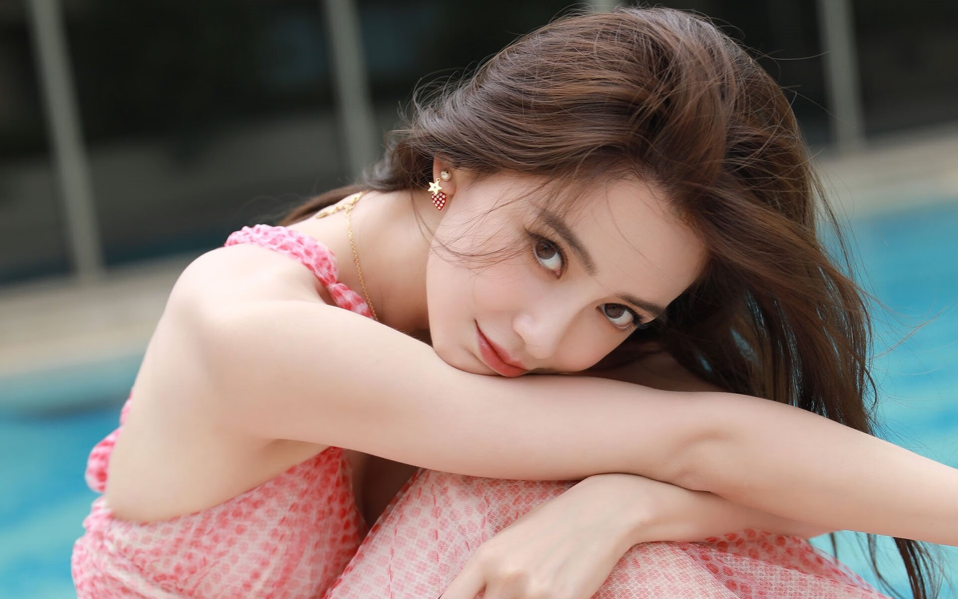 黑马奔腾!2026世界杯B组秘鲁碾压巴西,托纳利抢眼成焦点